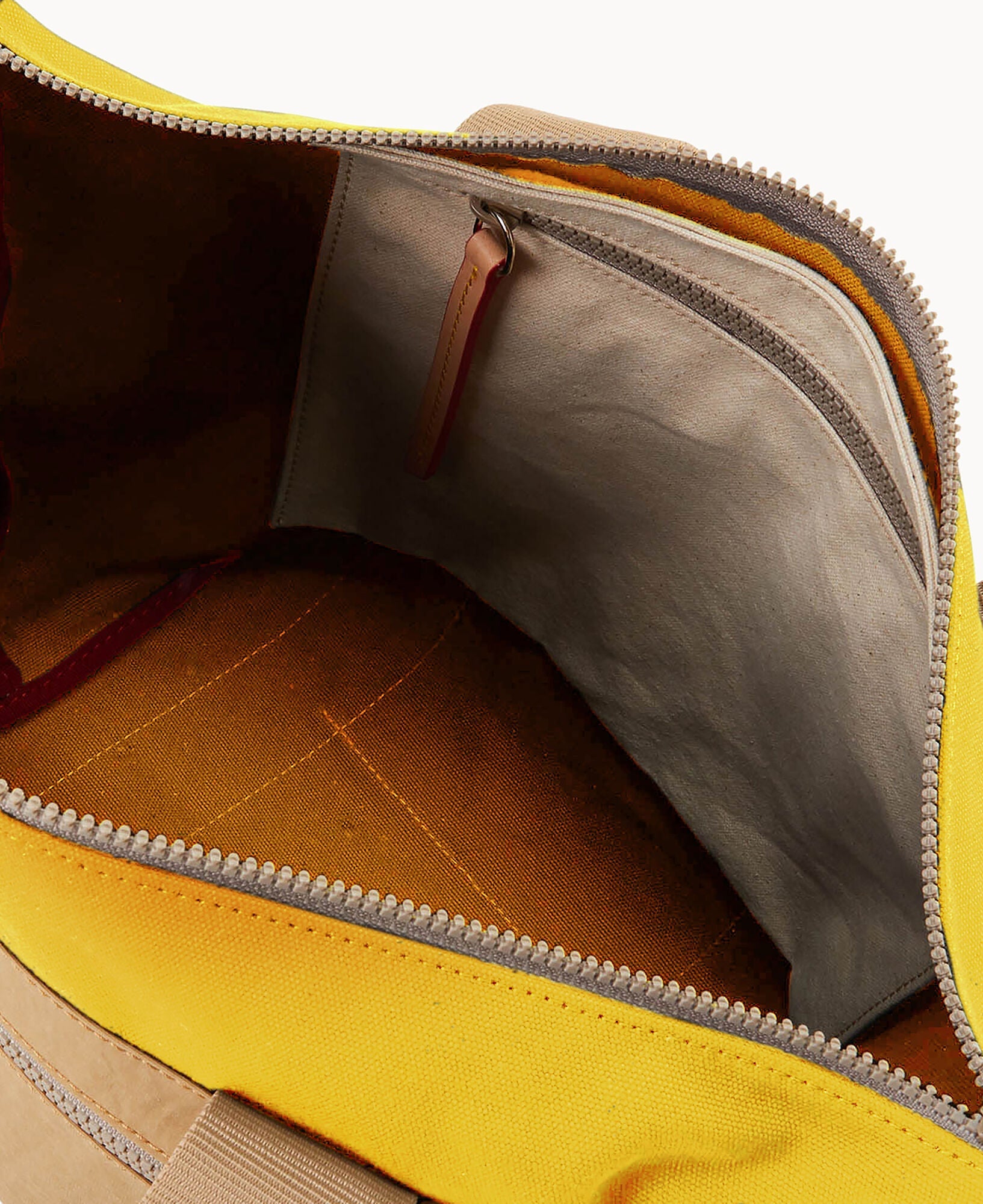 Canvas Carryall 28 with Pocket